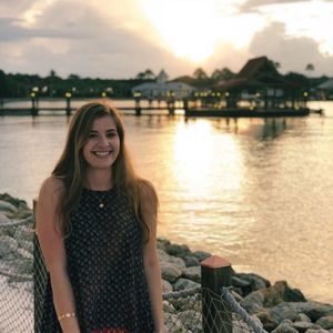 Meet your Posher, Lydia